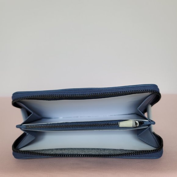 COACH Quilted Soft Smooth Leather Accordion Zip-Around Wallet- Washed Chambray ⭐ - Picture 12 of 16